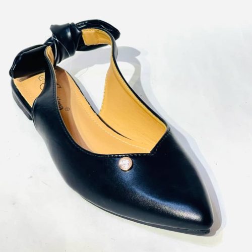 Sandalias planas con punta fina para mujer