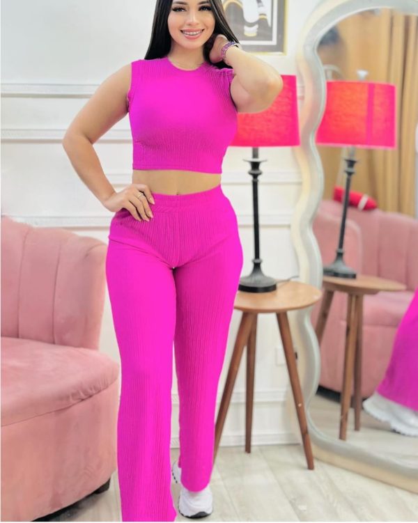 Conjunto de parte superior acanalada