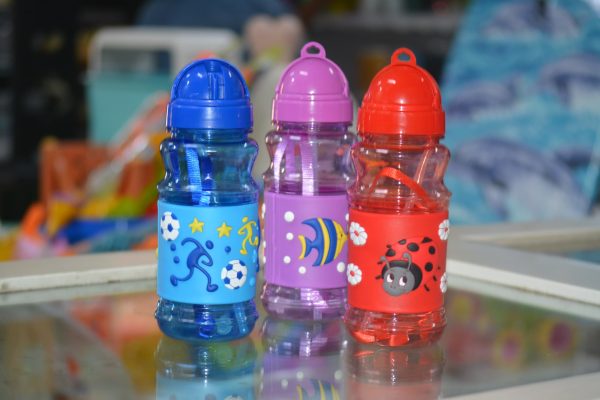 Botella plástica para almacenamiento de líquidos 500ml