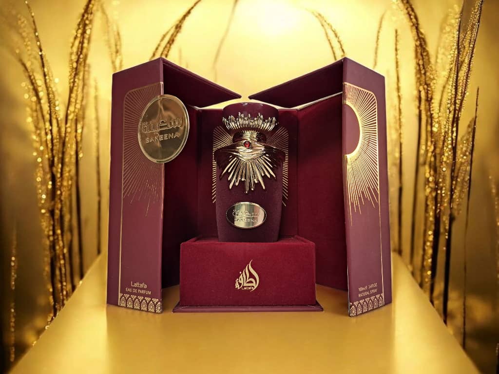 Lattafa Perfumes Sakeena EDP - 100ML (3.4Oz) & Ana Abiyedh Rouge Hair Mist 1.7 fl oz paquete de valor