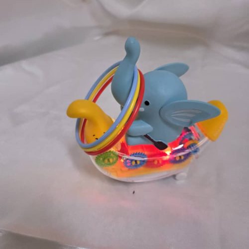 Vehículo musical con elefante y argollas