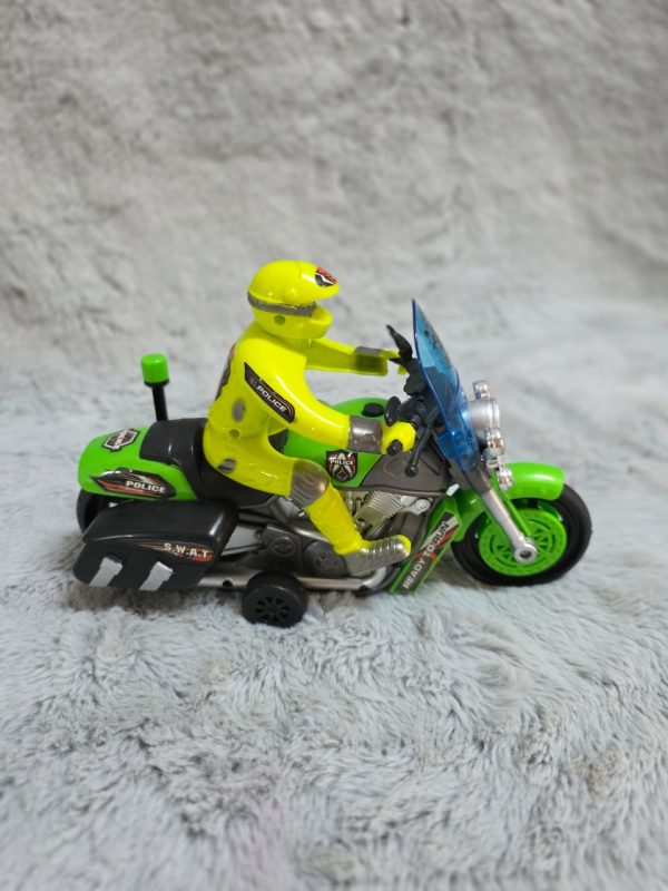 Moto con muñeco policía para niño