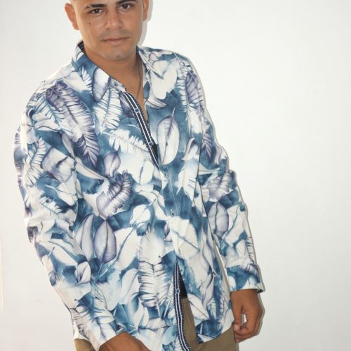 Camisa casual con estampado completo para hombre, diseño multicolor, manga larga, tropical