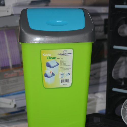Cubo de basura con tapa basculante 9lt