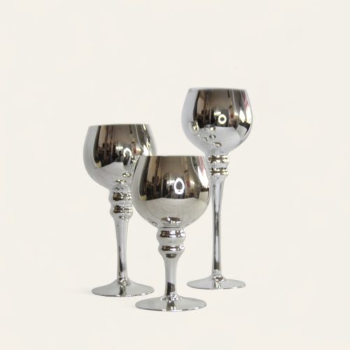 Portavelas de tallo largo, 3 piezas, color plateado degradado y cristal transparente, 11.75, 9.75 y 7 pulgadas de alto.