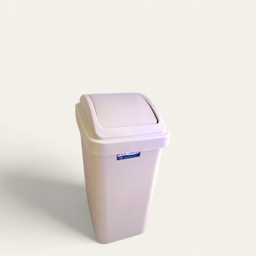 Bote de basura de plástico con tapa basculante