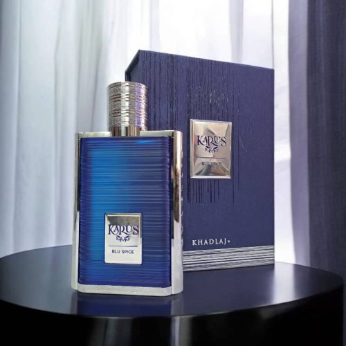 Perfume Karus Blu Spice Eau de Parfum de Khadlaj. Es una fragancia unisex con notas cítricas y especiadas