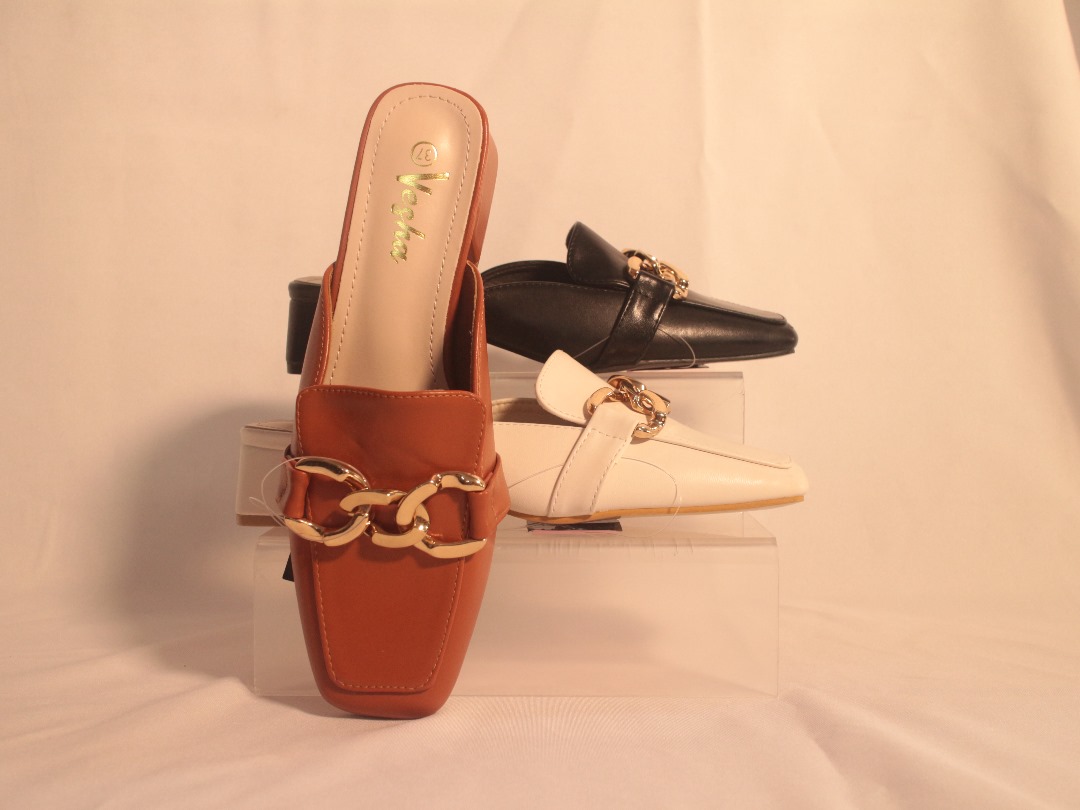 Sandalias elegantes de tacón bajo y hebilla para mujer - Imagen 2