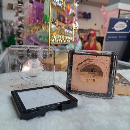 Estuche de paleta de sombras de ojos +producto de maquillaje en polvo.