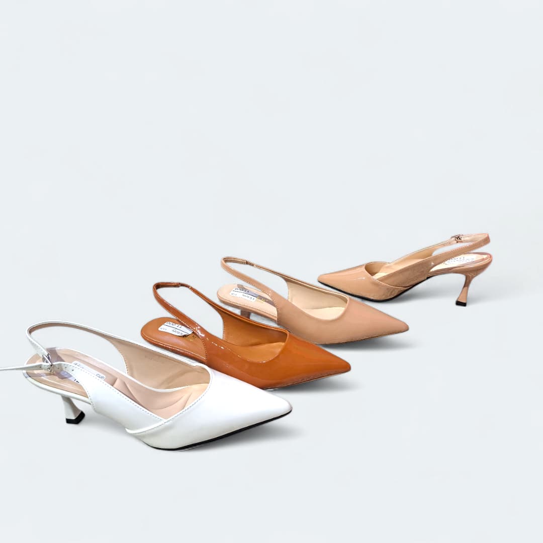 Zapatos de tacón con puntera de pico