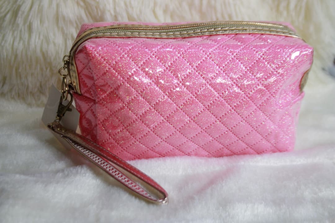 Organizador de maquillaje con patrón trenzado - Imagen 3